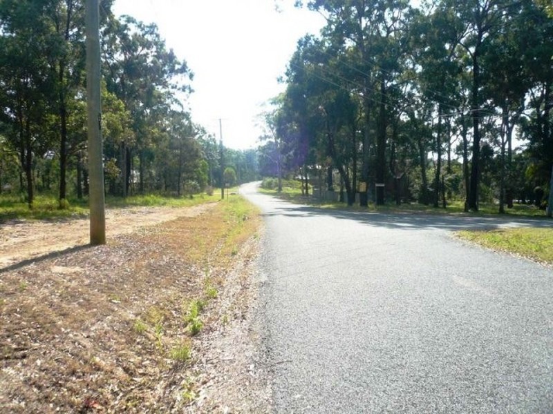 36 Calm Waters Crescent, Macleay Island QLD 4184