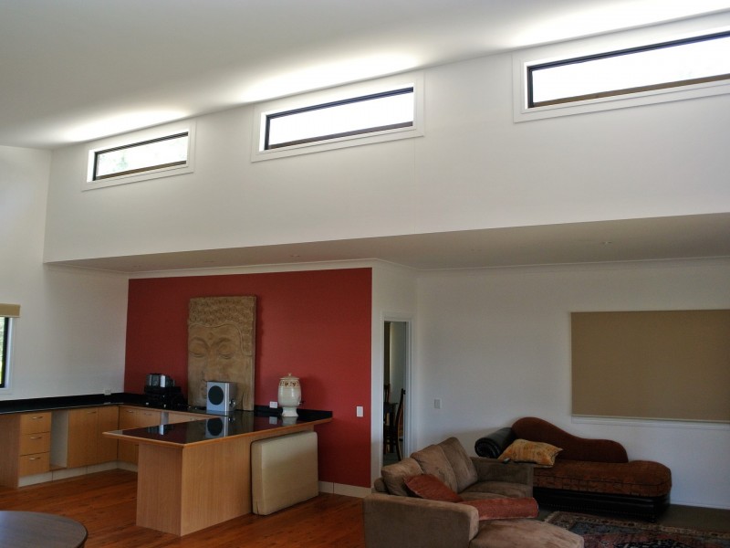 2-4 Lovell Pde, Lamb Island QLD 4184