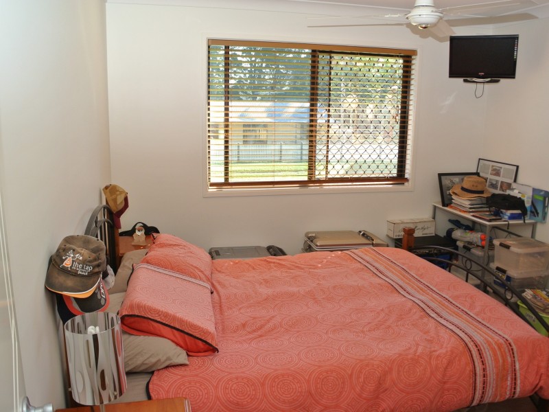 30 Lonicera Street, Macleay Island QLD 4184