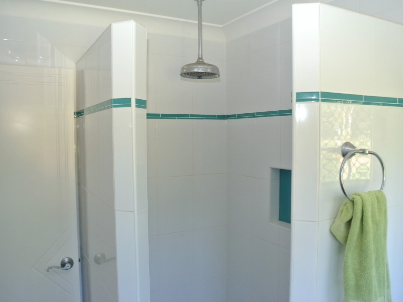 30 Lonicera Street, Macleay Island QLD 4184