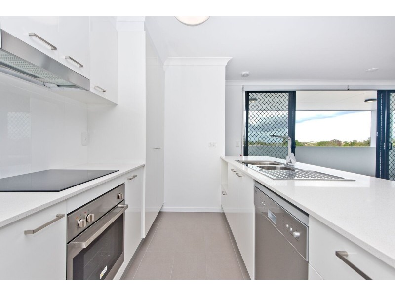 Unit 16/152 Broadwater Terrace, Redland Bay QLD 4165