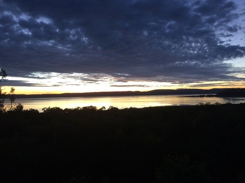 1 Island Outlook, Macleay Island QLD 4184