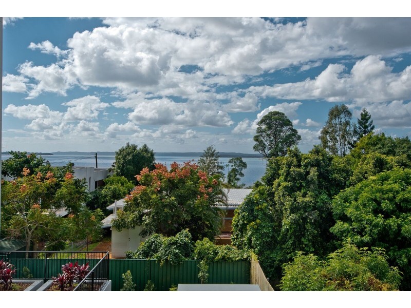 Unit 8/152 Broadwater Terrace, Redland Bay QLD 4165