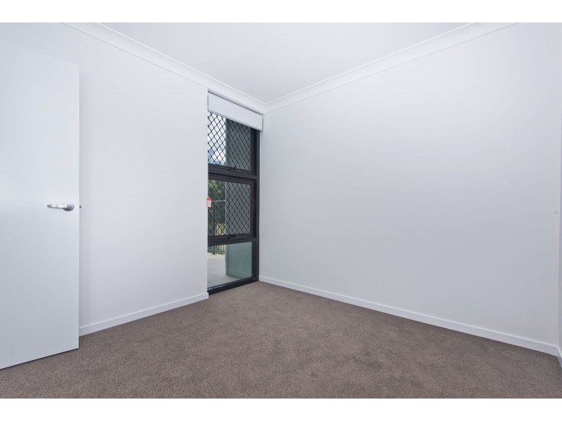 Unit 1/152 Broadwater Terrace, Redland Bay QLD 4165