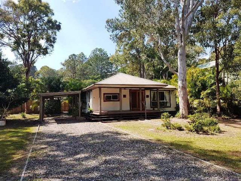 56 Alexander, Macleay Island QLD 4184