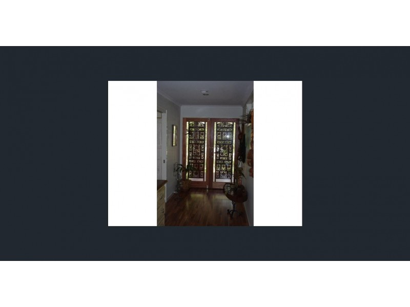 56 Alexander, Macleay Island QLD 4184