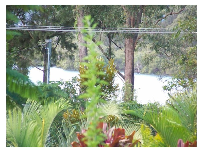 47 Halcyon St, Lamb Island QLD 4184