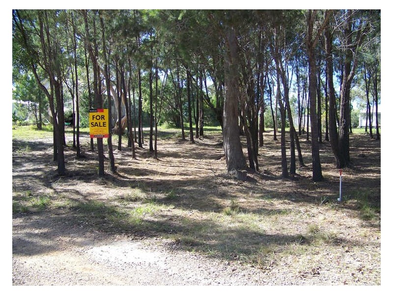 30 Florence Street, Macleay Island QLD 4184