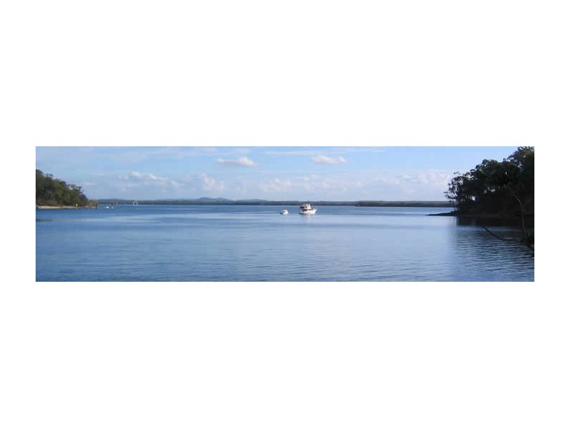 30 Florence Street, Macleay Island QLD 4184