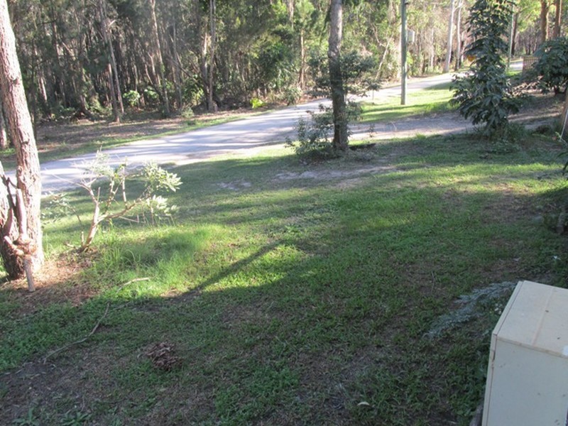 11-13 Sandpiper Parade, Macleay Island QLD 4184