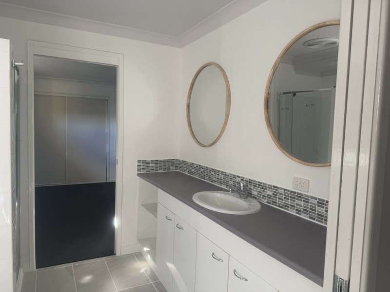 13 Conran Street, Macleay Island QLD 4184