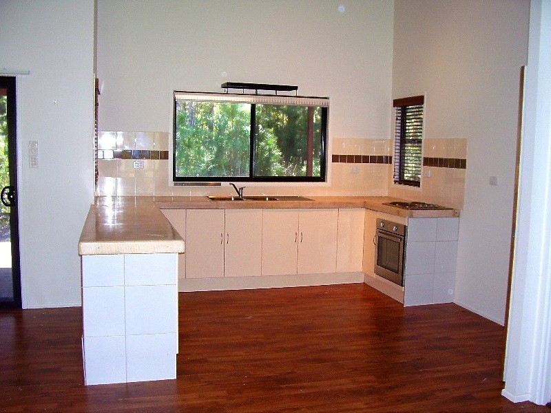 29 Nugent Street, Macleay Island QLD 4184