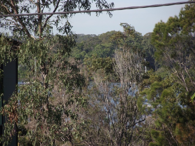 10 Camena Street, Macleay Island QLD 4184
