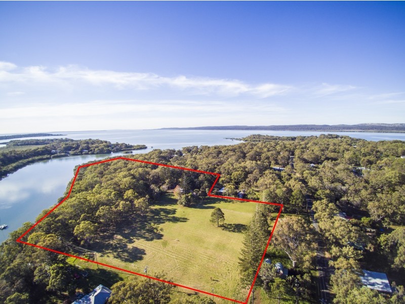 7 Brook Haven, Lamb Island QLD 4184