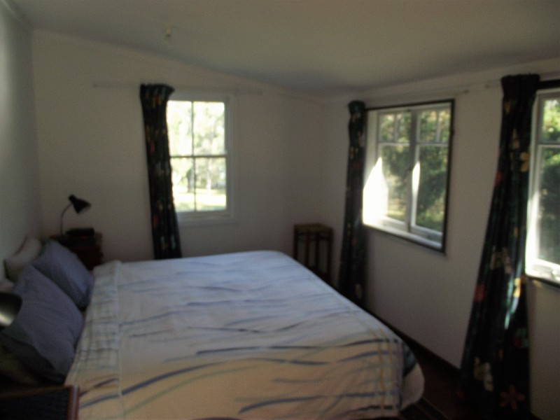 7 Brook Haven, Lamb Island QLD 4184