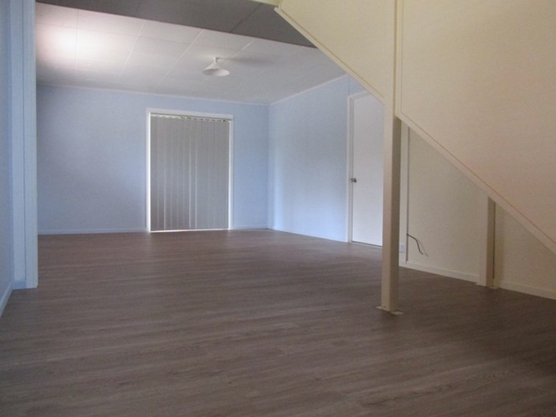 17 Undine Street, Macleay Island QLD 4184