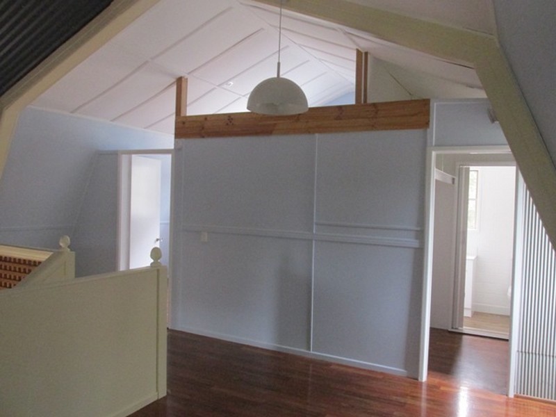 17 Undine Street, Macleay Island QLD 4184