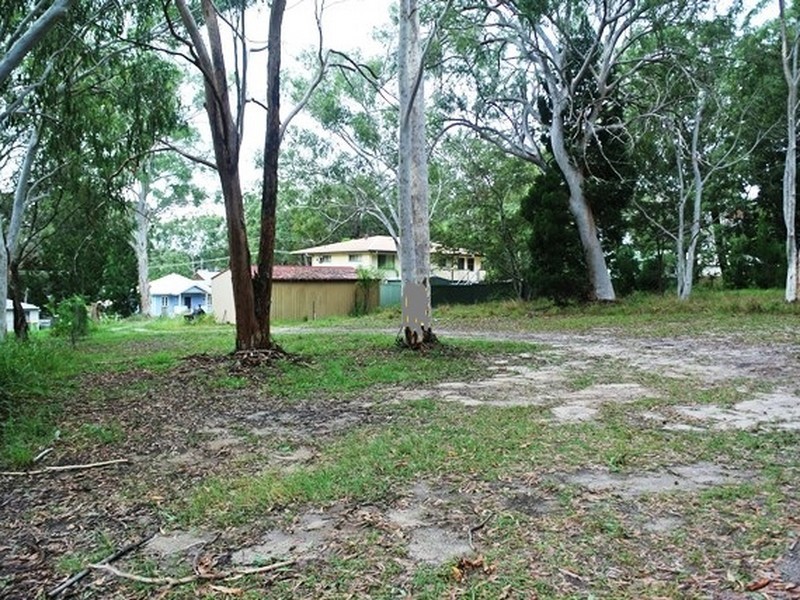 3 Warama Street, Macleay Island QLD 4184