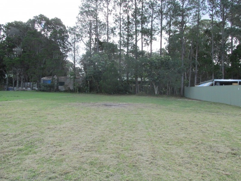 19 Jan Street, Macleay Island QLD 4184