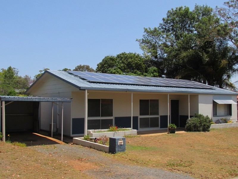 30 Curlew Street, Macleay Island QLD 4184