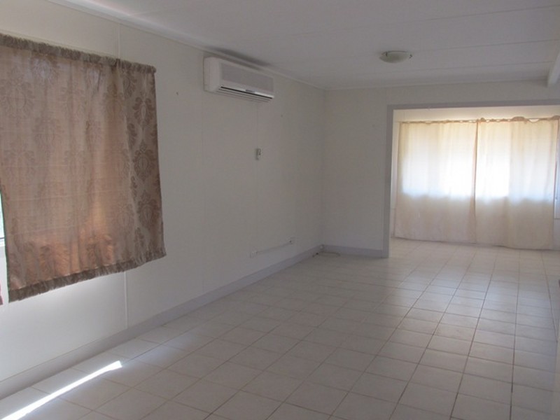 30 Curlew Street, Macleay Island QLD 4184
