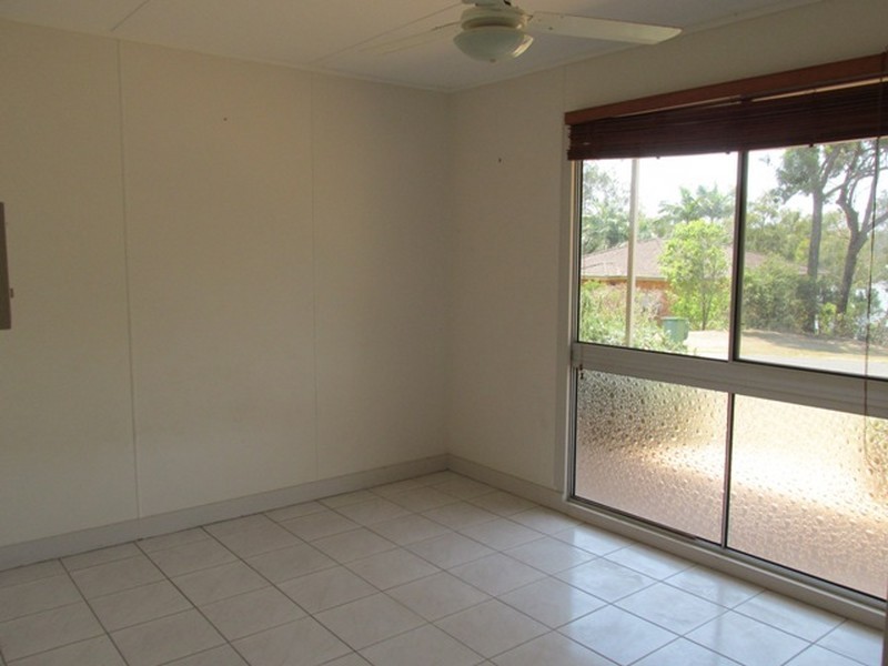 30 Curlew Street, Macleay Island QLD 4184
