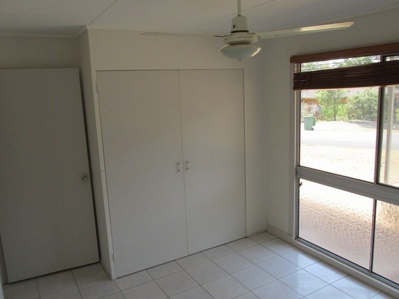 30 Curlew Street, Macleay Island QLD 4184