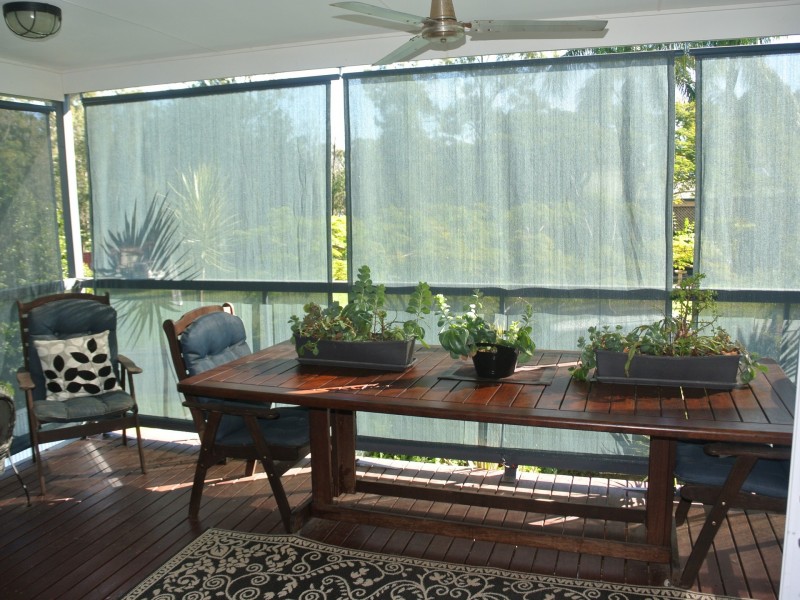 141 High Central Road, Macleay Island QLD 4184