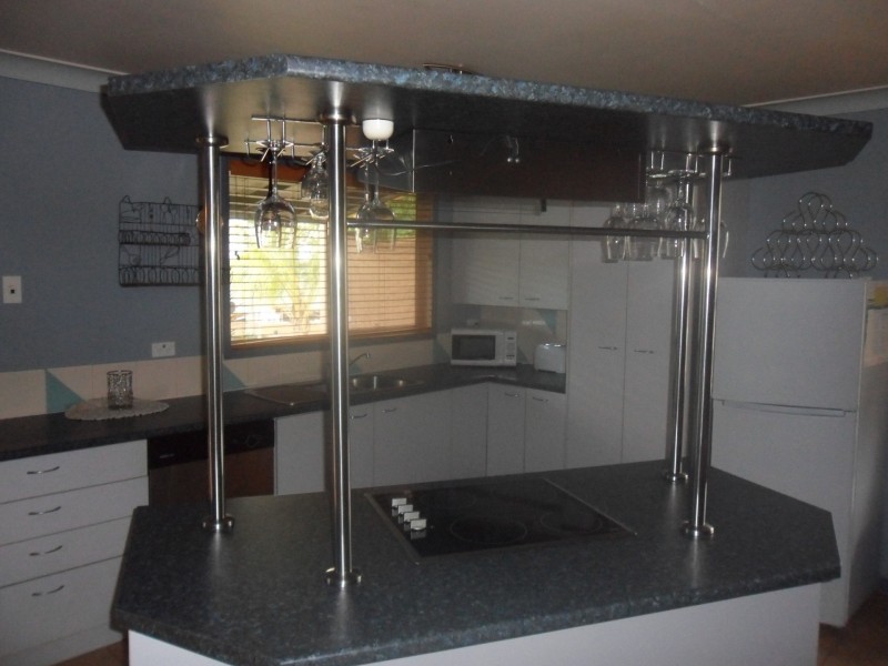 20 Noyes Parade, Karragarra Island QLD 4184