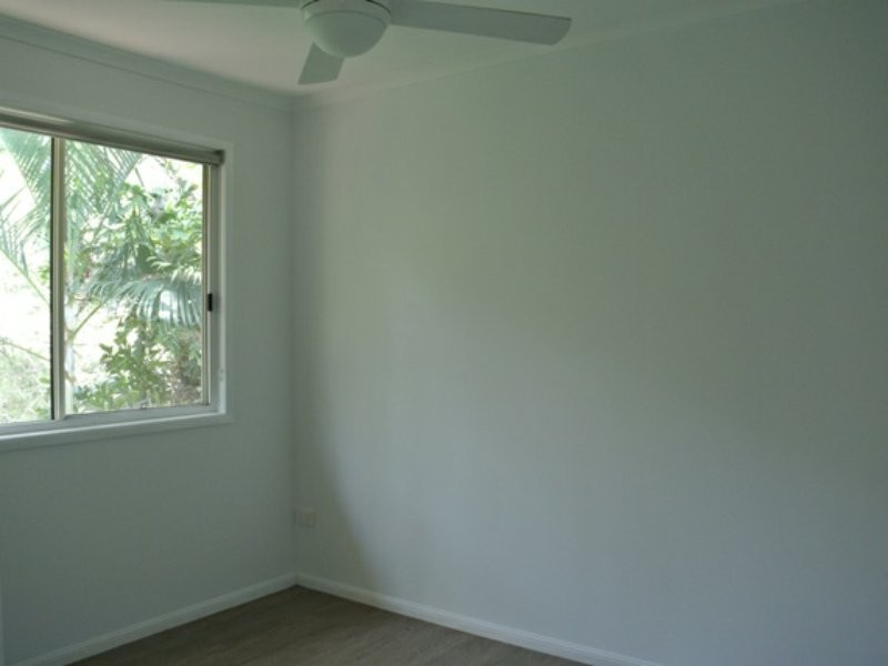 21 Ashton Street, Macleay Island QLD 4184