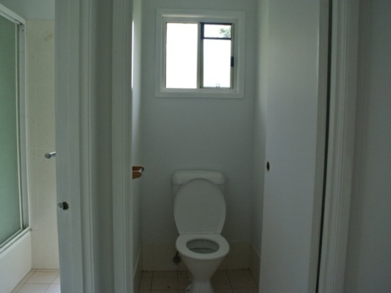 21 Ashton Street, Macleay Island QLD 4184