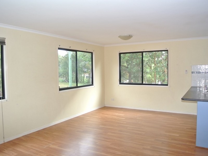 15 Oomool Street, Macleay Island QLD 4184