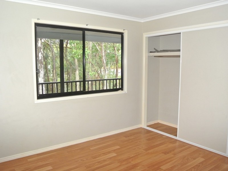 15 Oomool Street, Macleay Island QLD 4184