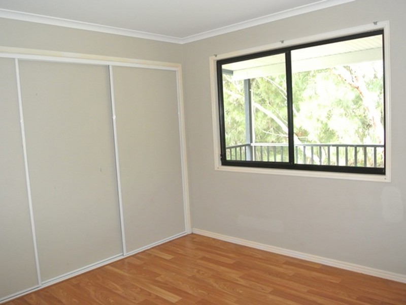 15 Oomool Street, Macleay Island QLD 4184