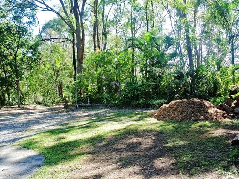 4 Wharf Street, Macleay Island QLD 4184