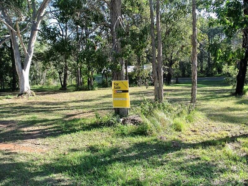 15-17 Devaney Street, Macleay Island QLD 4184