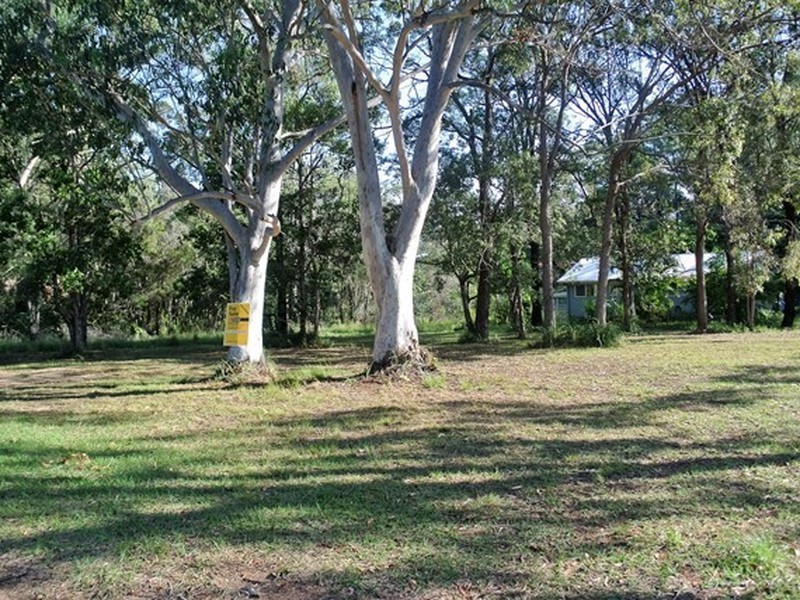 15-17 Devaney Street, Macleay Island QLD 4184