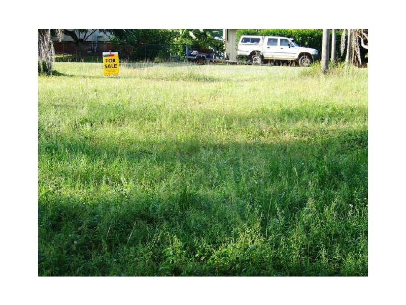 21 Lucas Dr, Lamb Island QLD 4184