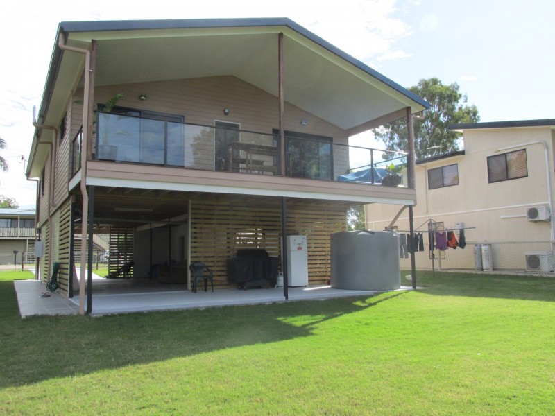 14 Alkira Street, Macleay Island QLD 4184