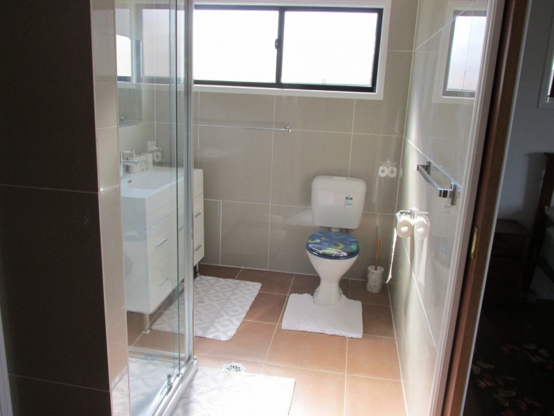 14 Alkira Street, Macleay Island QLD 4184