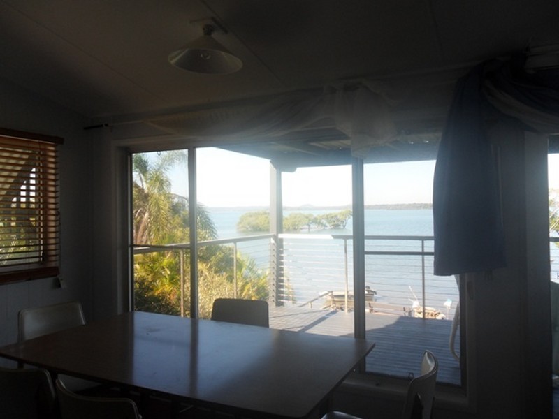 40 Coorong Street, Macleay Island QLD 4184