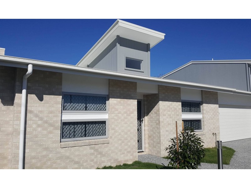 Unit 1/113-117 Broadwater Terrace, Redland Bay QLD 4165