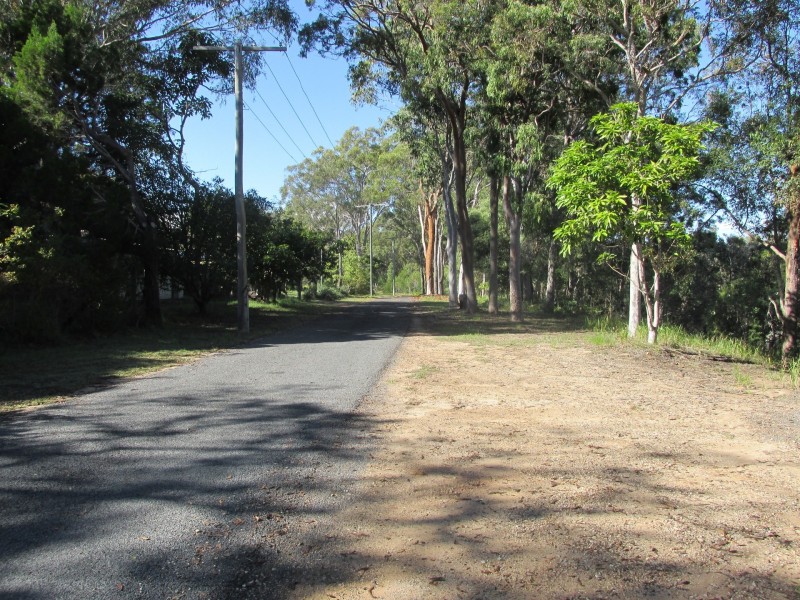 32 Charles Terrace, Macleay Island QLD 4184