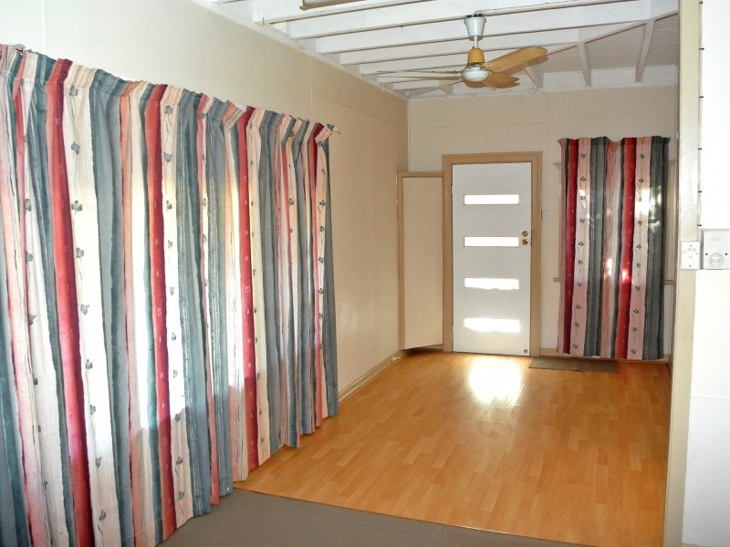 11 Camena Street, Macleay Island QLD 4184