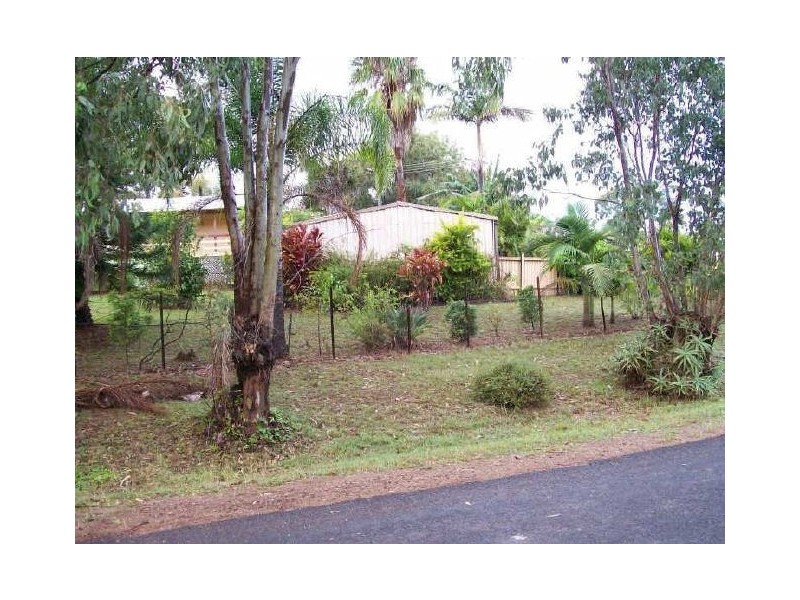 135 to 137 Lucas Drive, Lamb Island QLD 4184