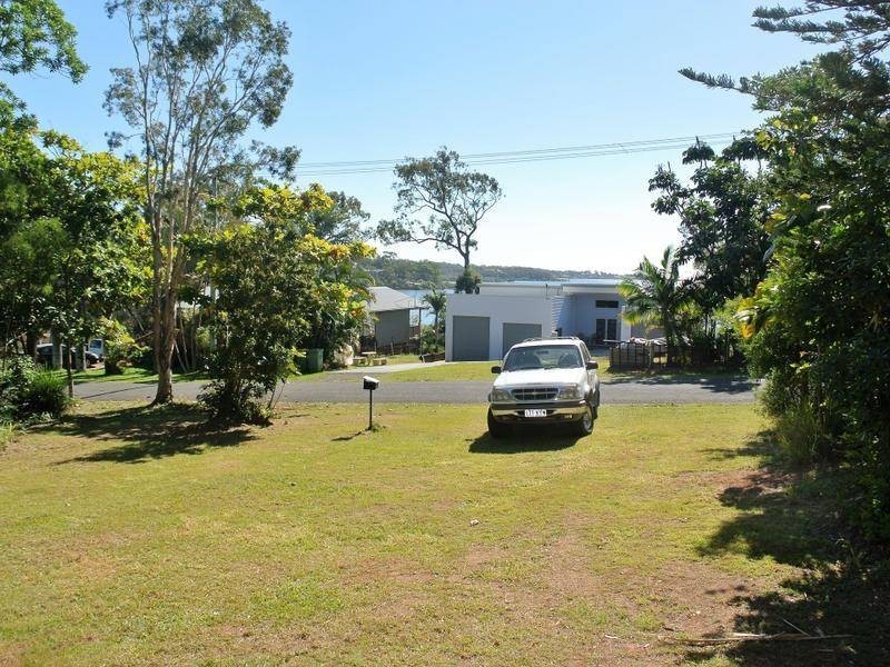 61-63 Timothy Street, Macleay Island QLD 4184
