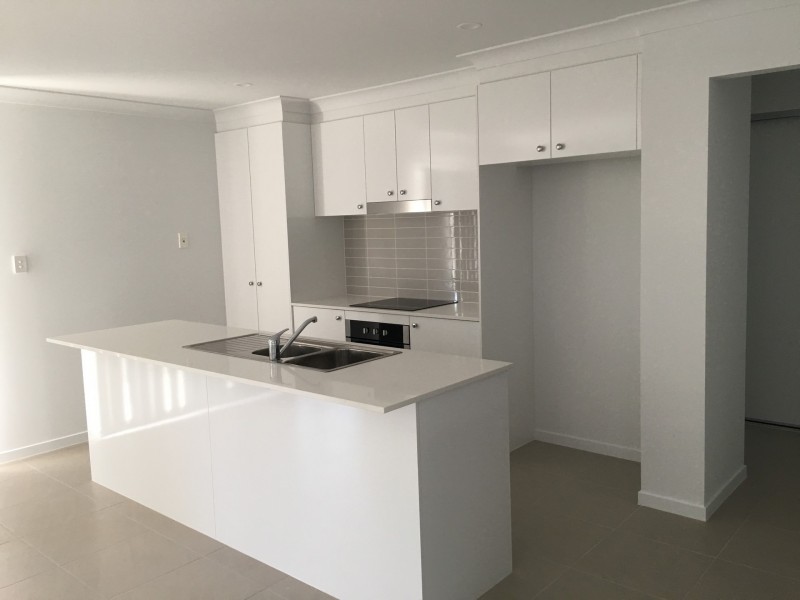 Unit 7/113-117 Broadwater Terrace, Redland Bay QLD 4165