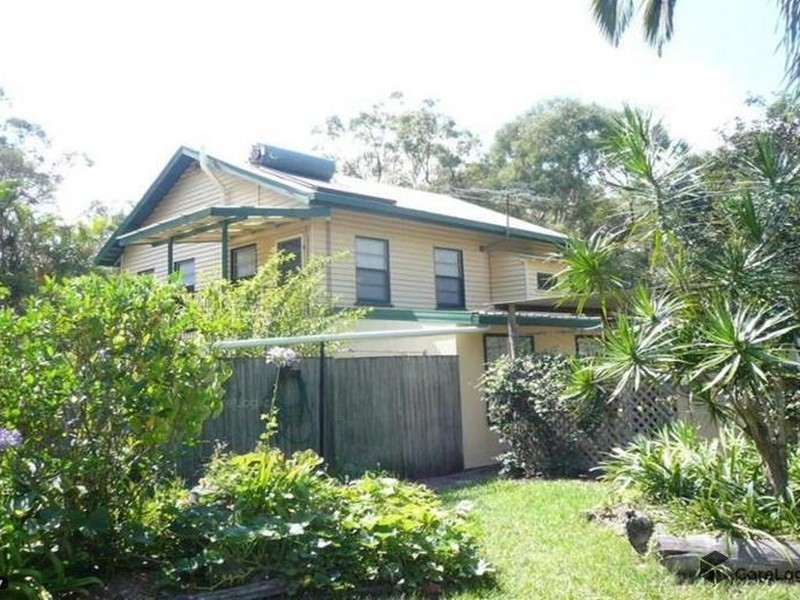 93-95 High Central Road, Macleay Island QLD 4184