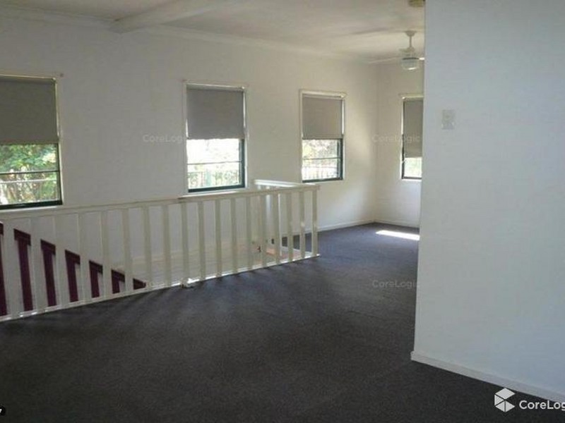 93-95 High Central Road, Macleay Island QLD 4184