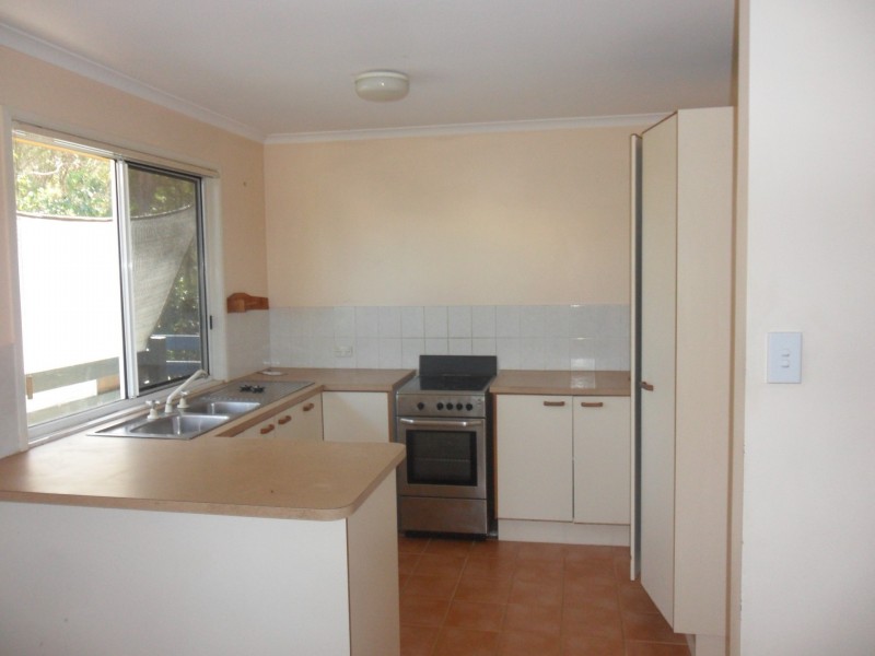 11 Ashton Street, Macleay Island QLD 4184